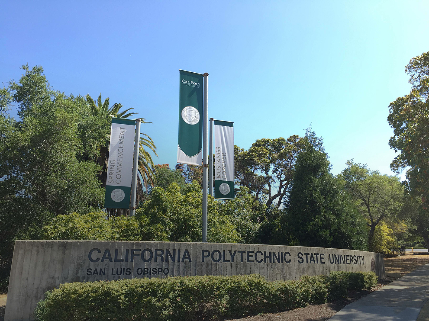 img of the front of campus